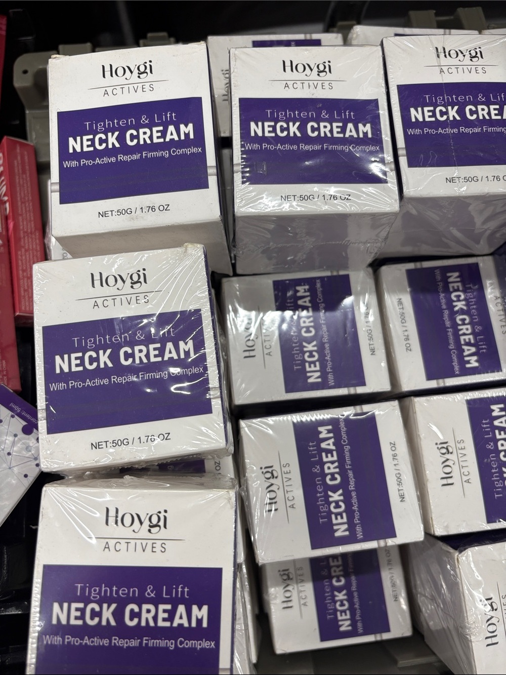 Hoygi Actives Tighten & Lift Neck Cream - White & Purple